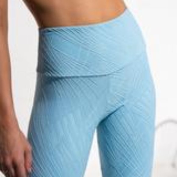 NWT ONZIe Blue  Selenite Midi Legging - Picture 5 of 14